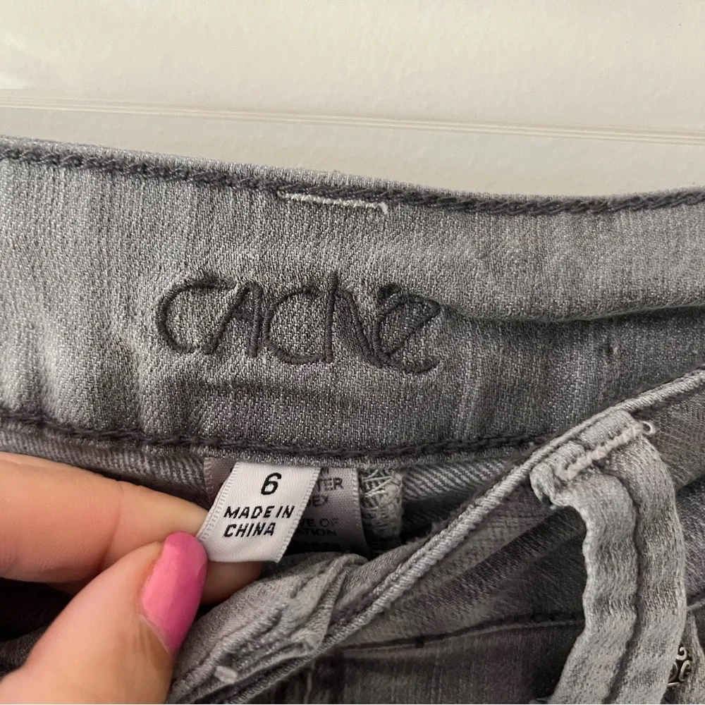 Cache Embroidered Bootcut Jeans 6 - Picture 3 of 6